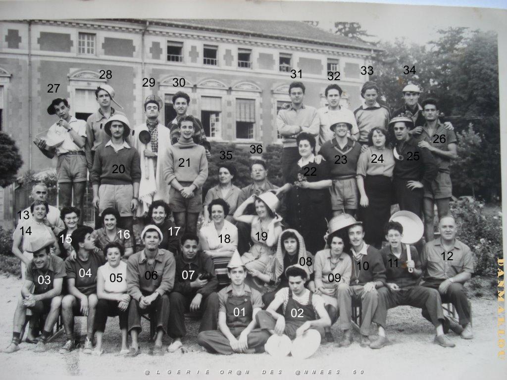 COLO LA PEYROUSE 195X 026 MONOS PERSONNEL MARMITONS  1955.jpg